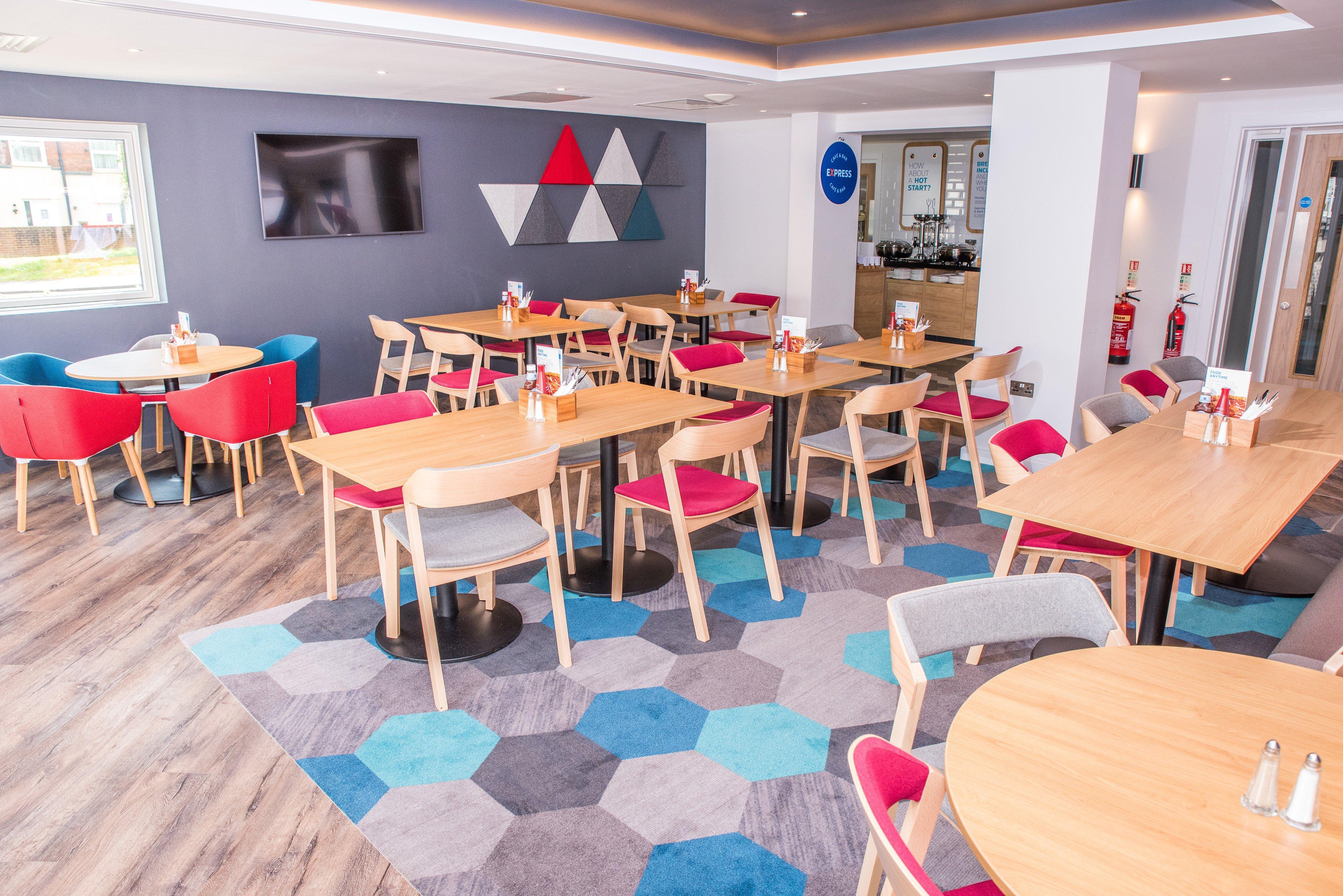 Holiday Inn Express - Exeter - City Centre By Ihg Bagian luar foto